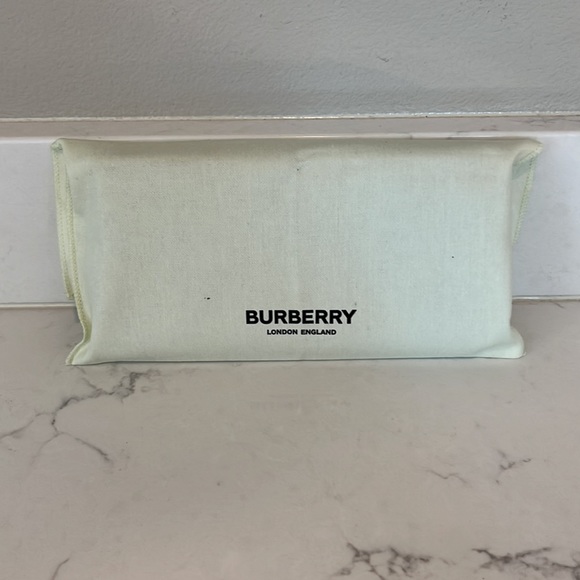 NWT Burberry Black Elmore Leather Zip Around Wallet - Picture 14 of 14